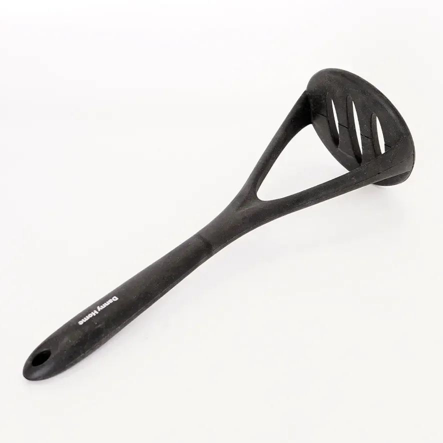 AMASADOR P/PURE DE PAPA 27CM